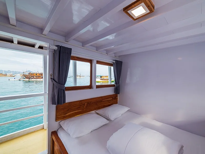 Triple Ocean View Suite - Image 1